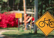 photo of bike crossing sign